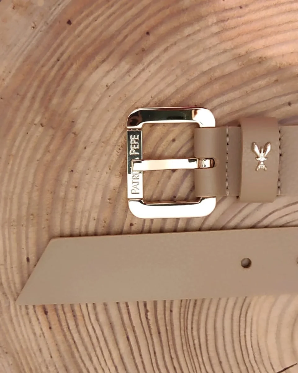 Patrizia Pepe Cintura Bassafibbia Rettangolare Dorata Pelle Cappuccino - immagine 3