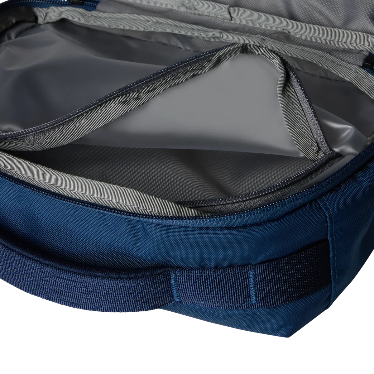 The North Face Beauty Case Base Camp Voyager Necessaire da viaggio Blu-Blu Navy - immagine 3