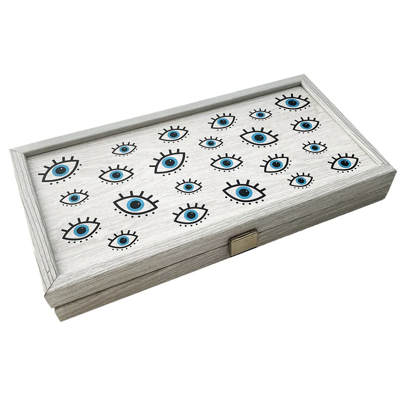 Backgammon ALL EYES ON YOU