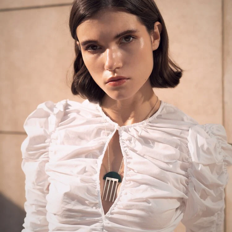 Collana con ciondolo PARALLELS - immagine 7