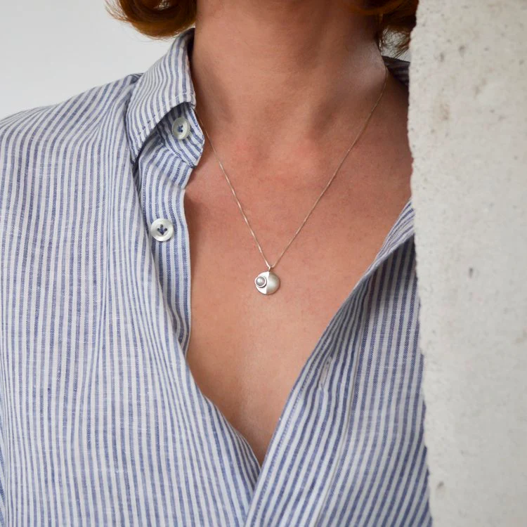 Collana con ciondolo perla MOON - immagine 6