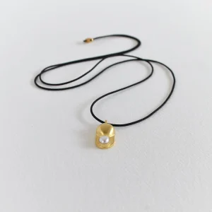Collana corda con ciondolo perla BUTTON
