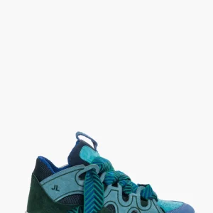 Sneakers Cambridge Limited by Jammers London