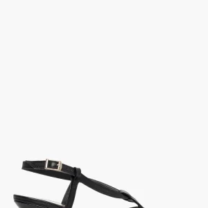 Décolleté pelle nero con cinturino  2535