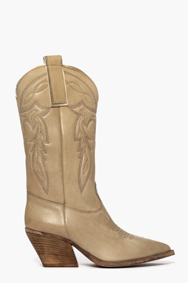 Stivali Irene Mers pelle beige con ricamo