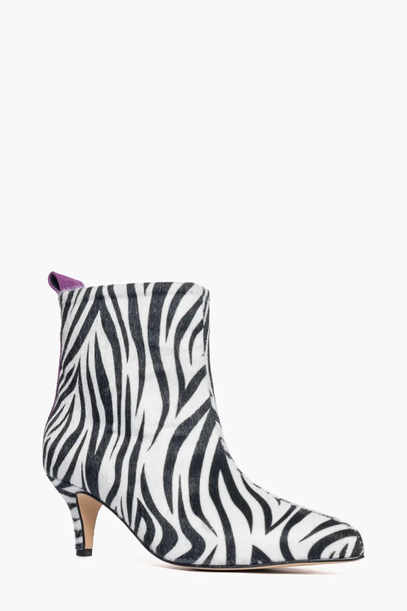 Stivaletti 2504 cavallino sintetico zebrato e riporto camoscio viola - immagine 3
