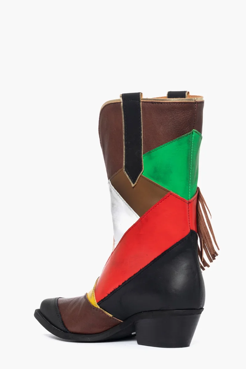 Stivaletti Oldwest 88 pelle taupe con patch multicolor e frange - immagine 5