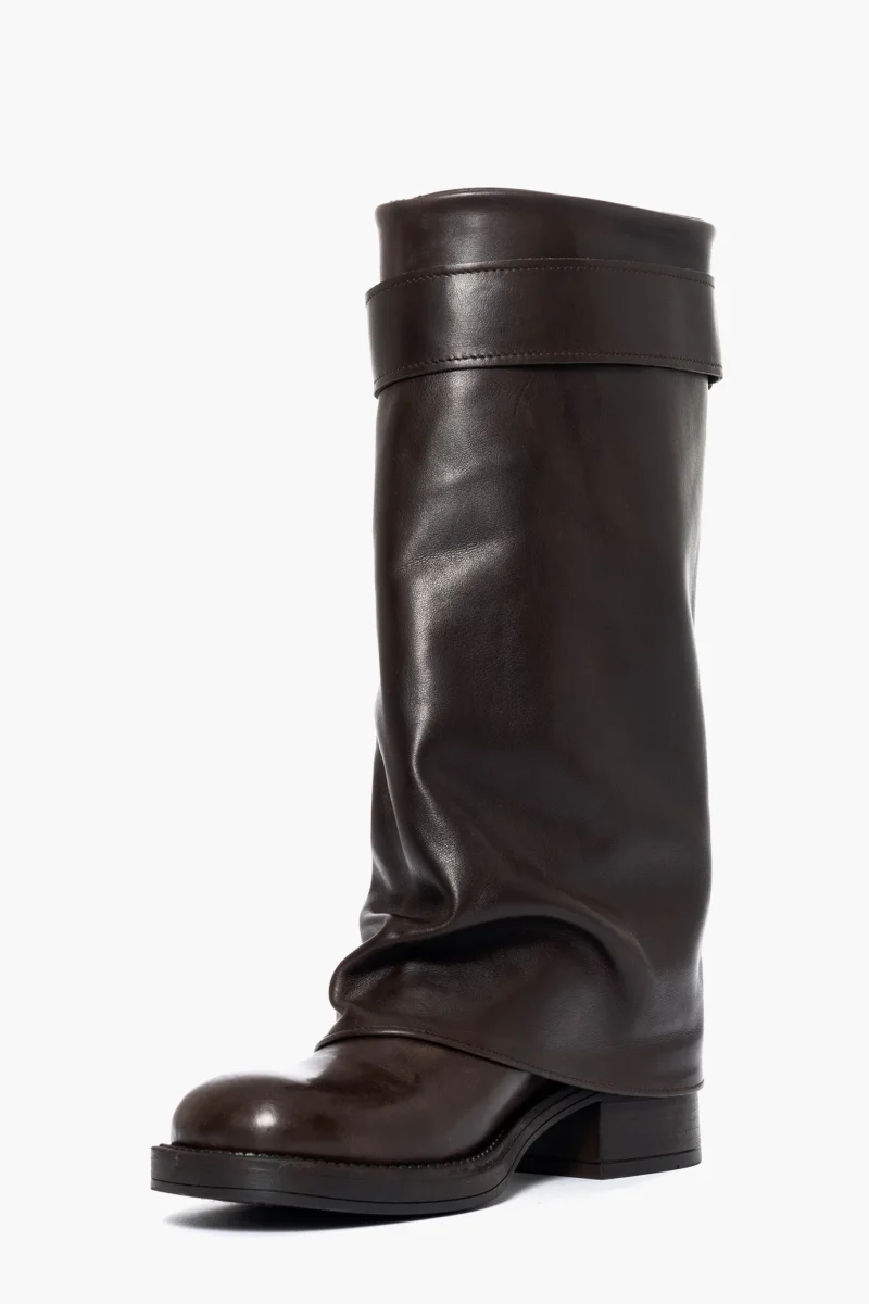 Stivale in pelle testa di moro con fibbia Valentina - immagine 4