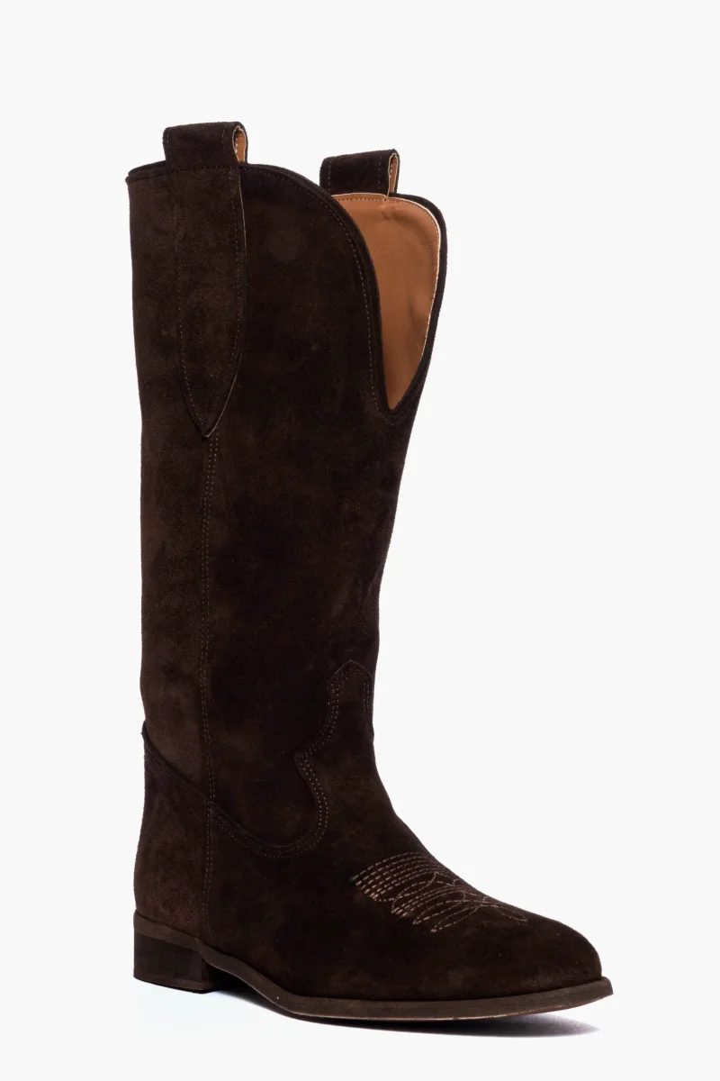 Stivali 288 camoscio cioccolato con ricamo in punta e scollo - immagine 3