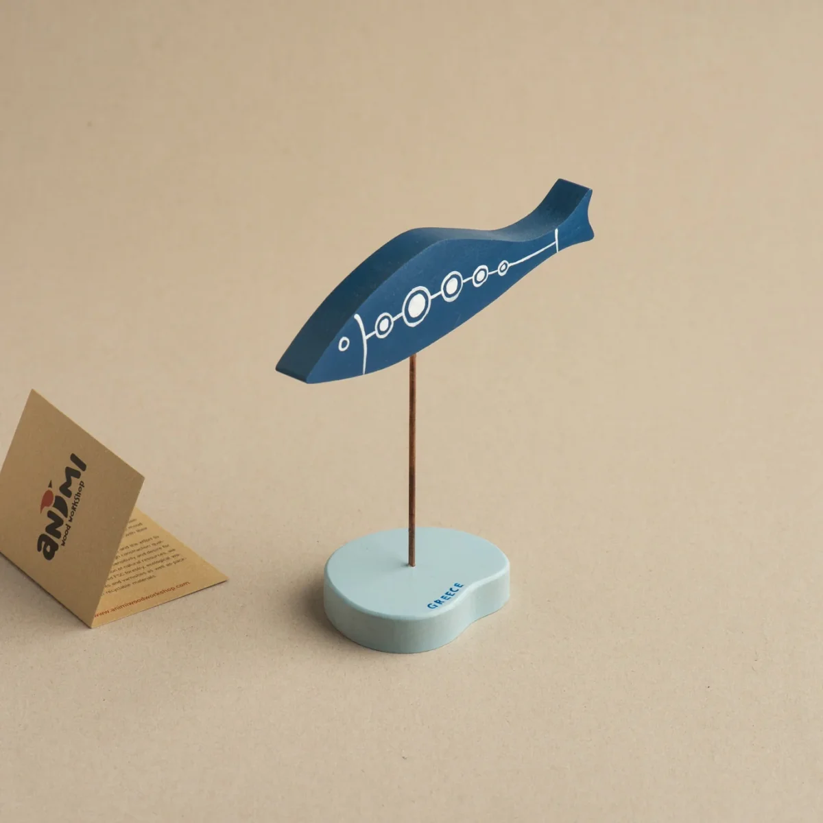 FISH DOTS - Soprammobile in legno