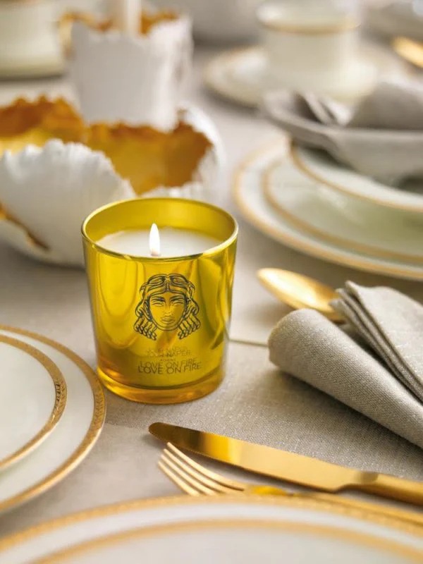 LOVE ON FIRE - Candela profumata