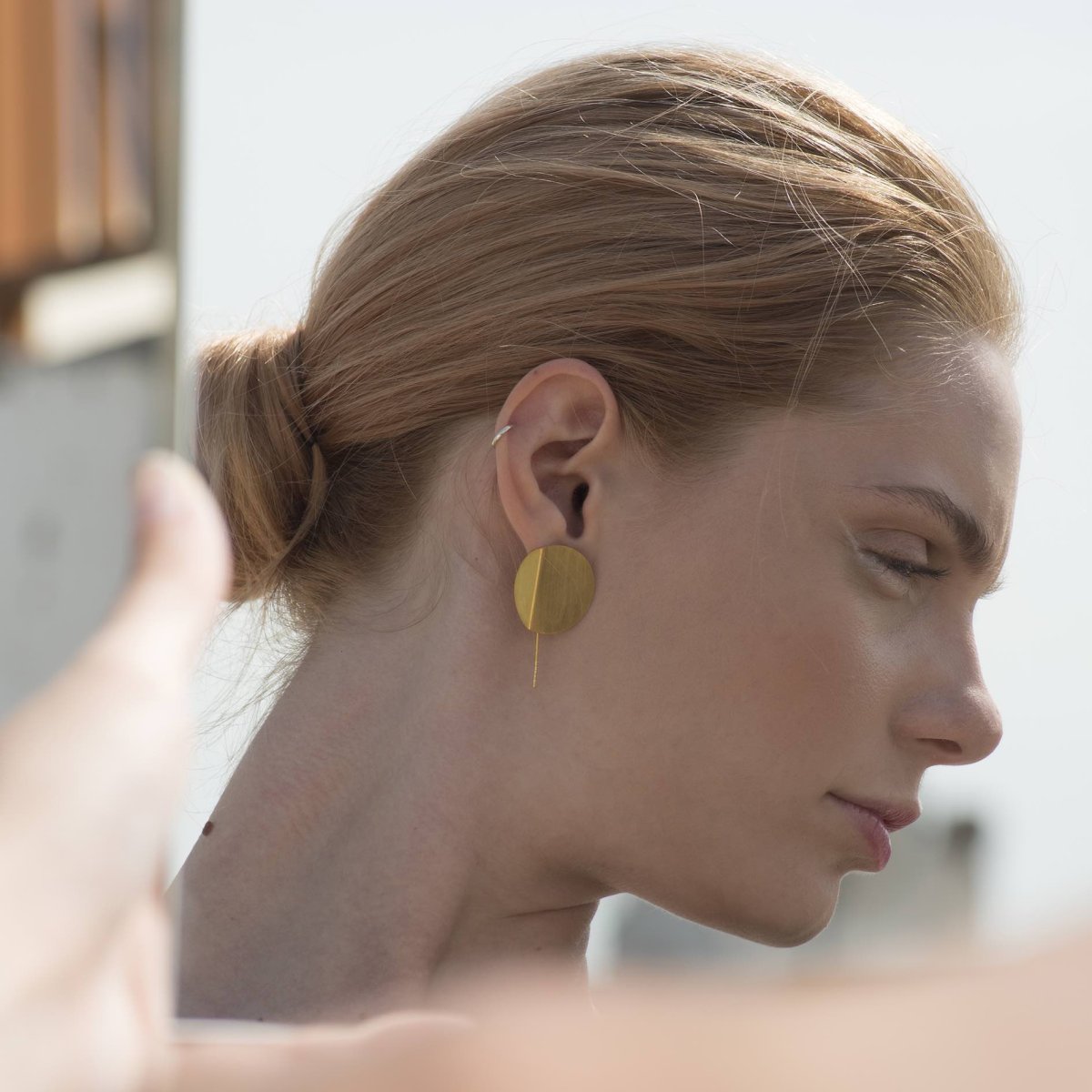 Orecchini a bottone FOLDINGS circle - immagine 4