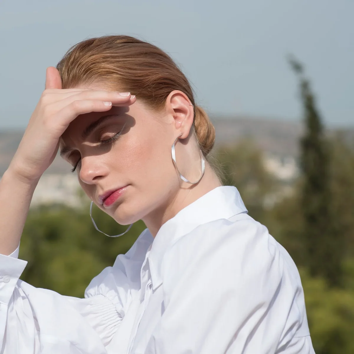 Orecchini a cerchio FOLDINGS large - immagine 3