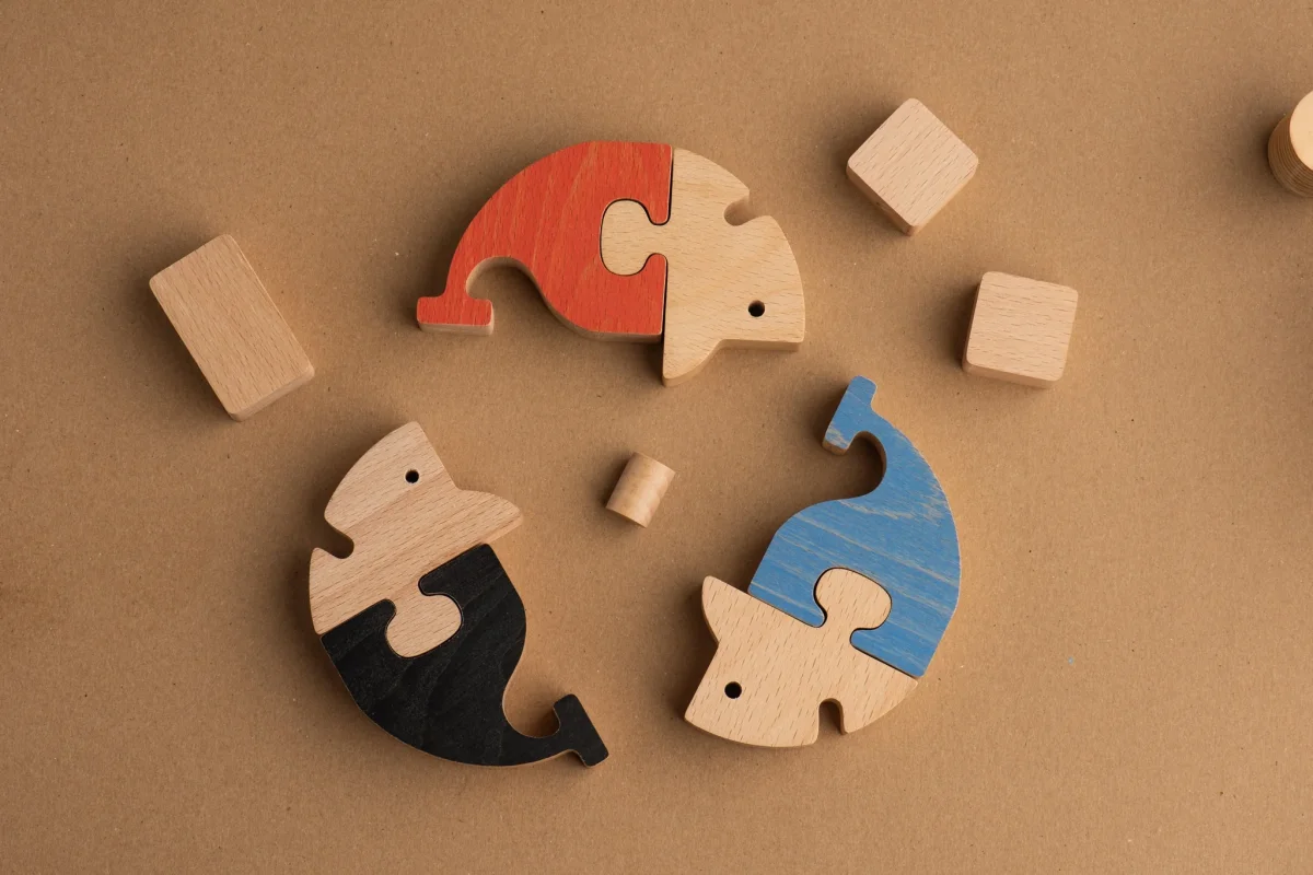 SHARK - Gioco in legno per bambini - immagine 4