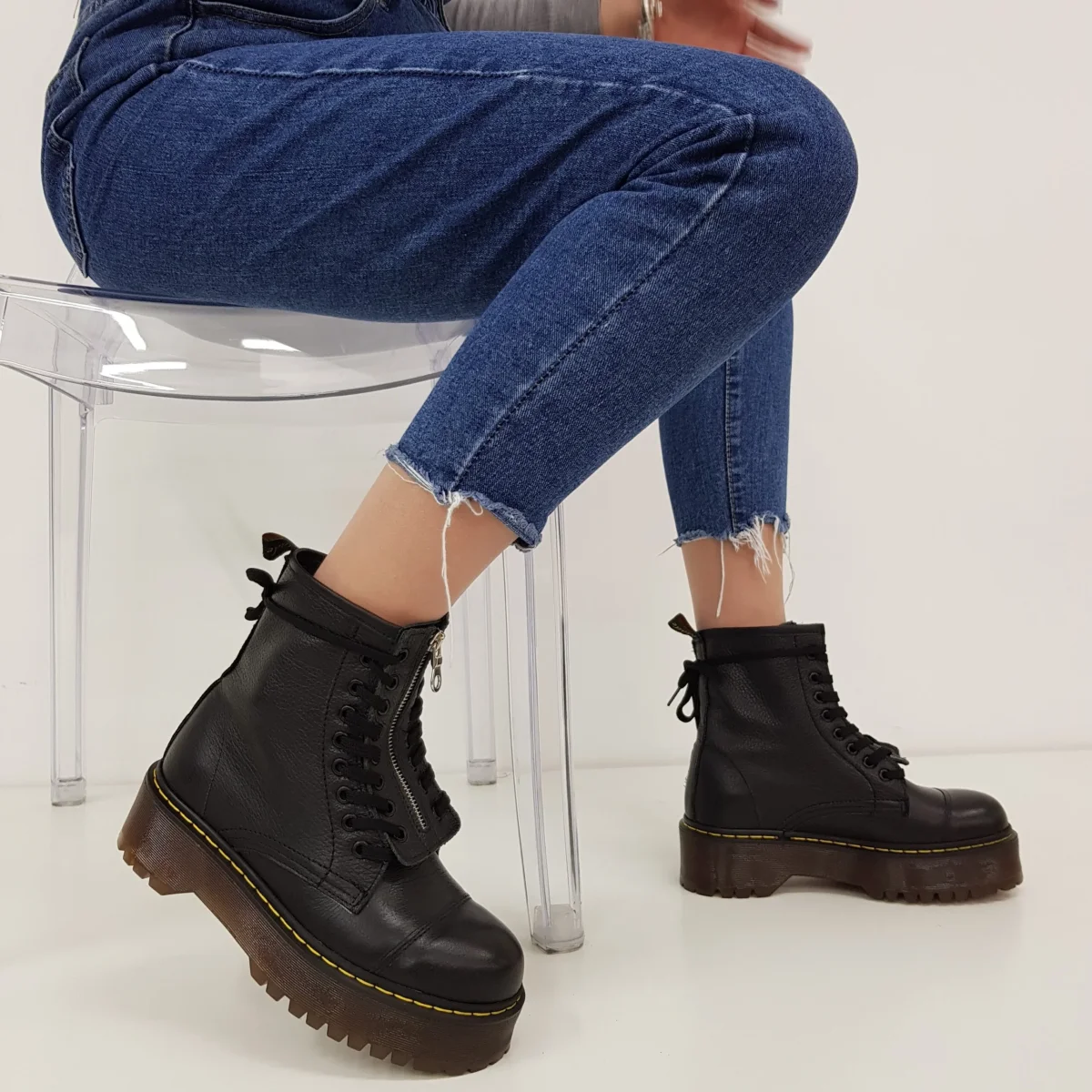 Stivaletti Oxford 3 pelle nero e zip - immagine 4