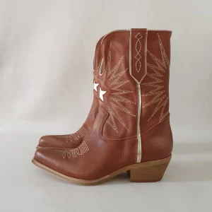 Stivaletti Oldwest 92 pelle cuoio e ricamo oro