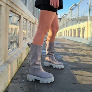 Stivali Wake 37 pelle bottolato grigio