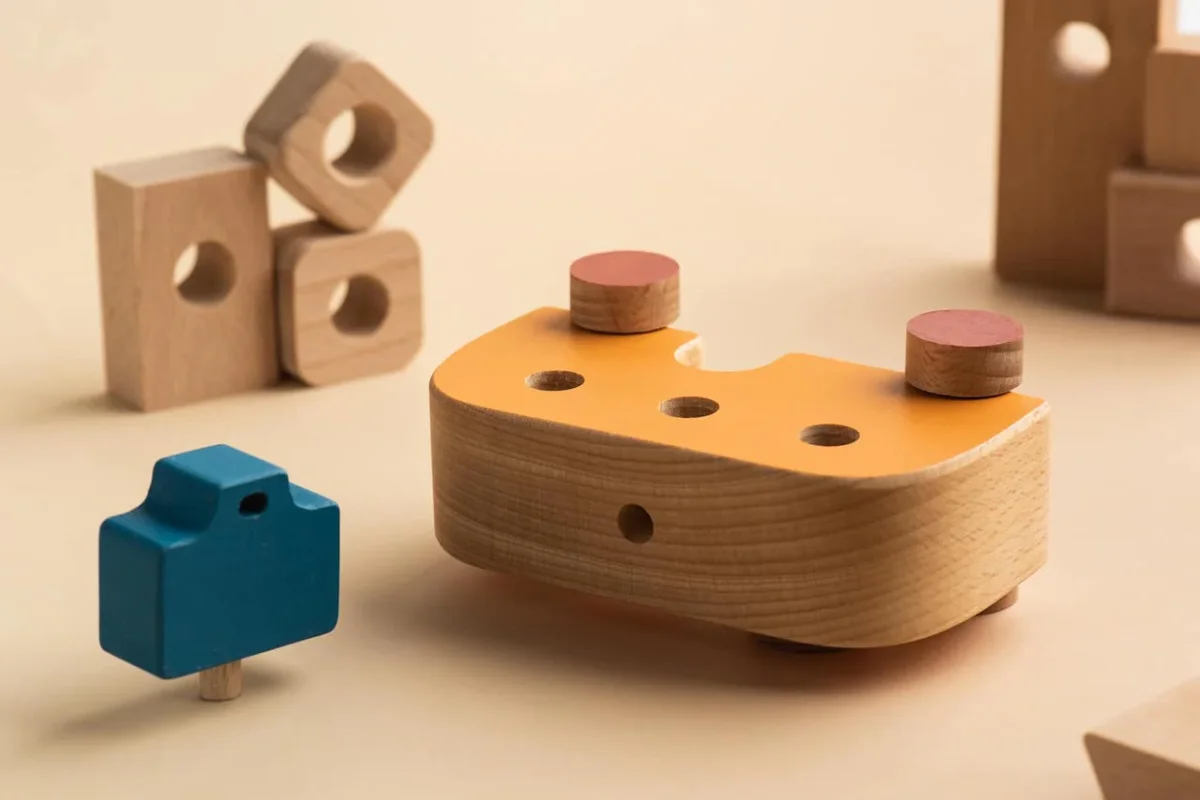 TRAVEL CAR - Macchinina di legno per bambini - immagine 5