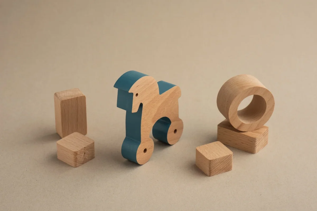 TROJAN HORSE - Soprammobile in legno - immagine 5