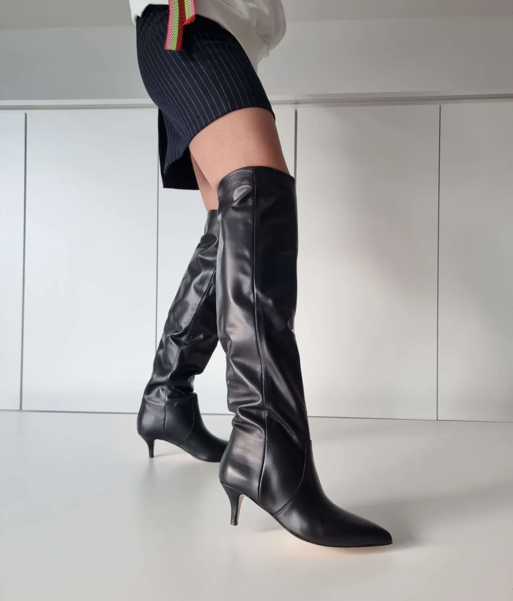 Stivali sopra al ginocchio pelle nero Agua 100