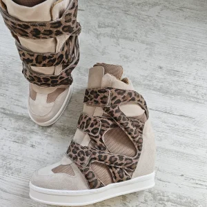 Sneakers Upp String con strappo e rialzo interno animalier