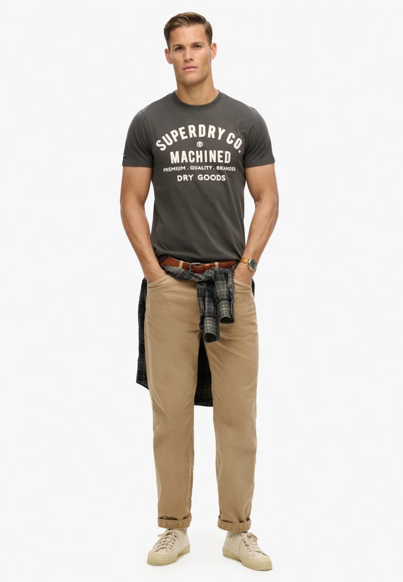 Superdry T-shirt Uomo Machined Goods Workwear Tee in Cotone Nero - immagine 5