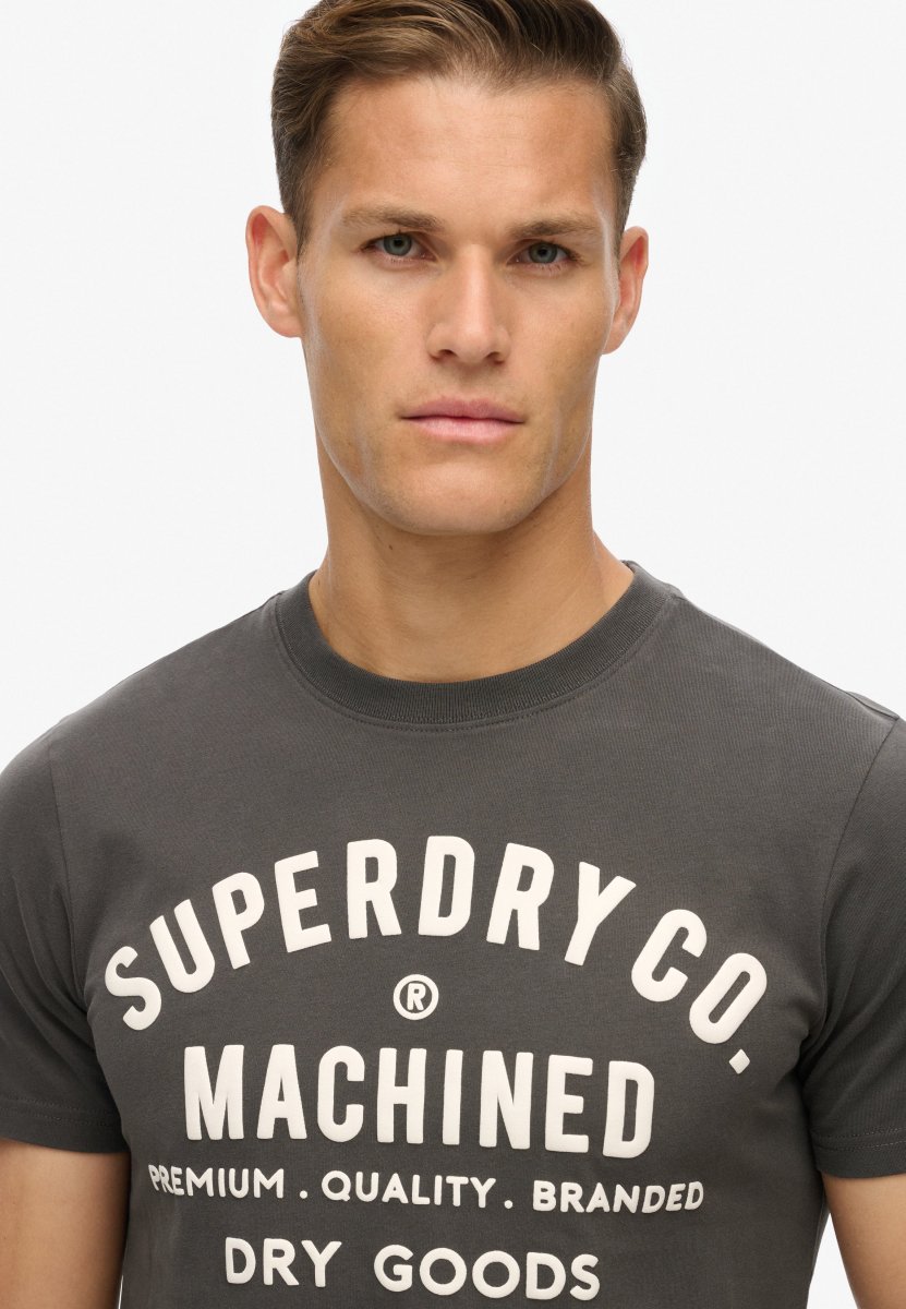 Superdry T-shirt Uomo Machined Goods Workwear Tee in Cotone Nero - immagine 3